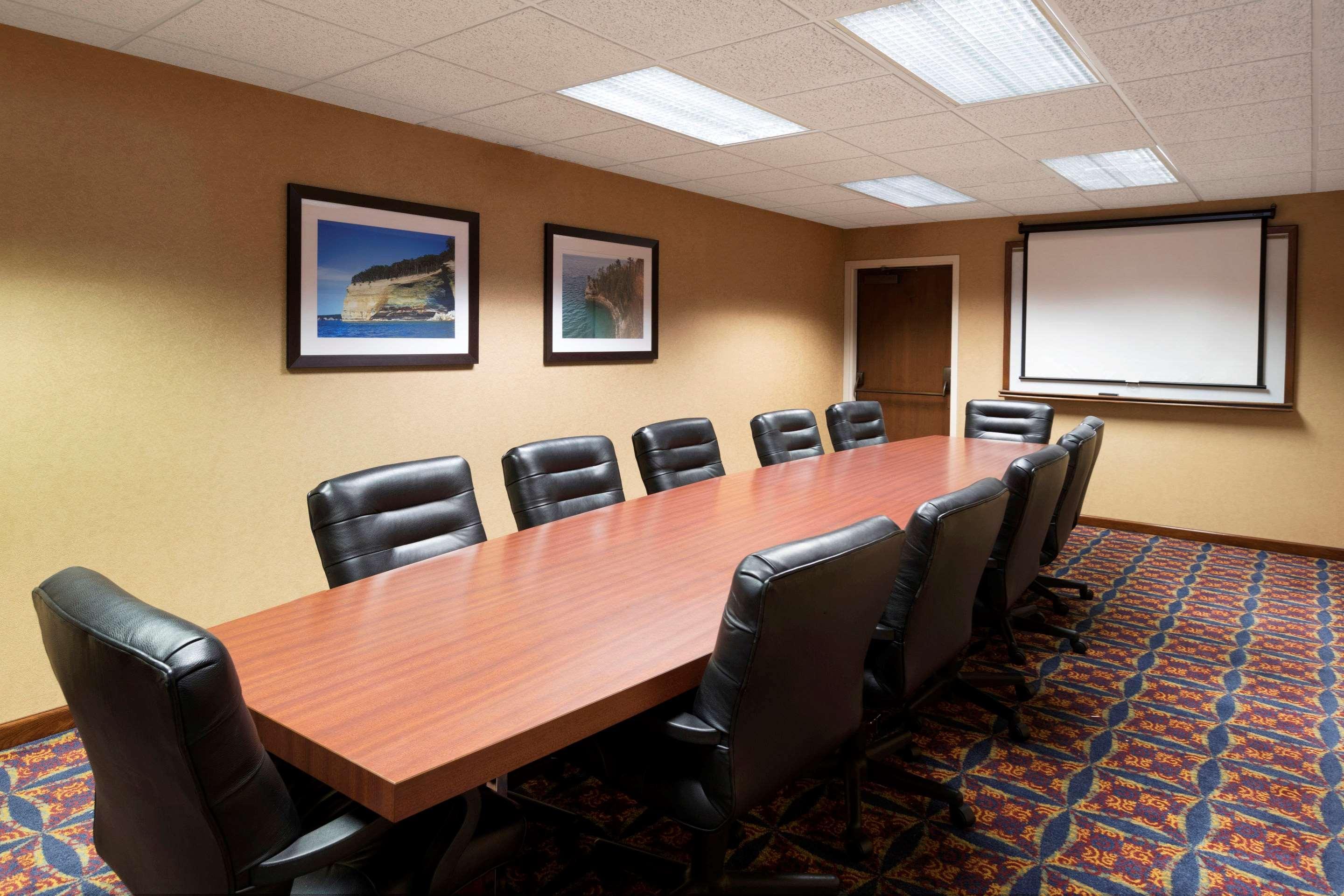 Quality Inn Auburn Hills - Detroit North מראה חיצוני תמונה