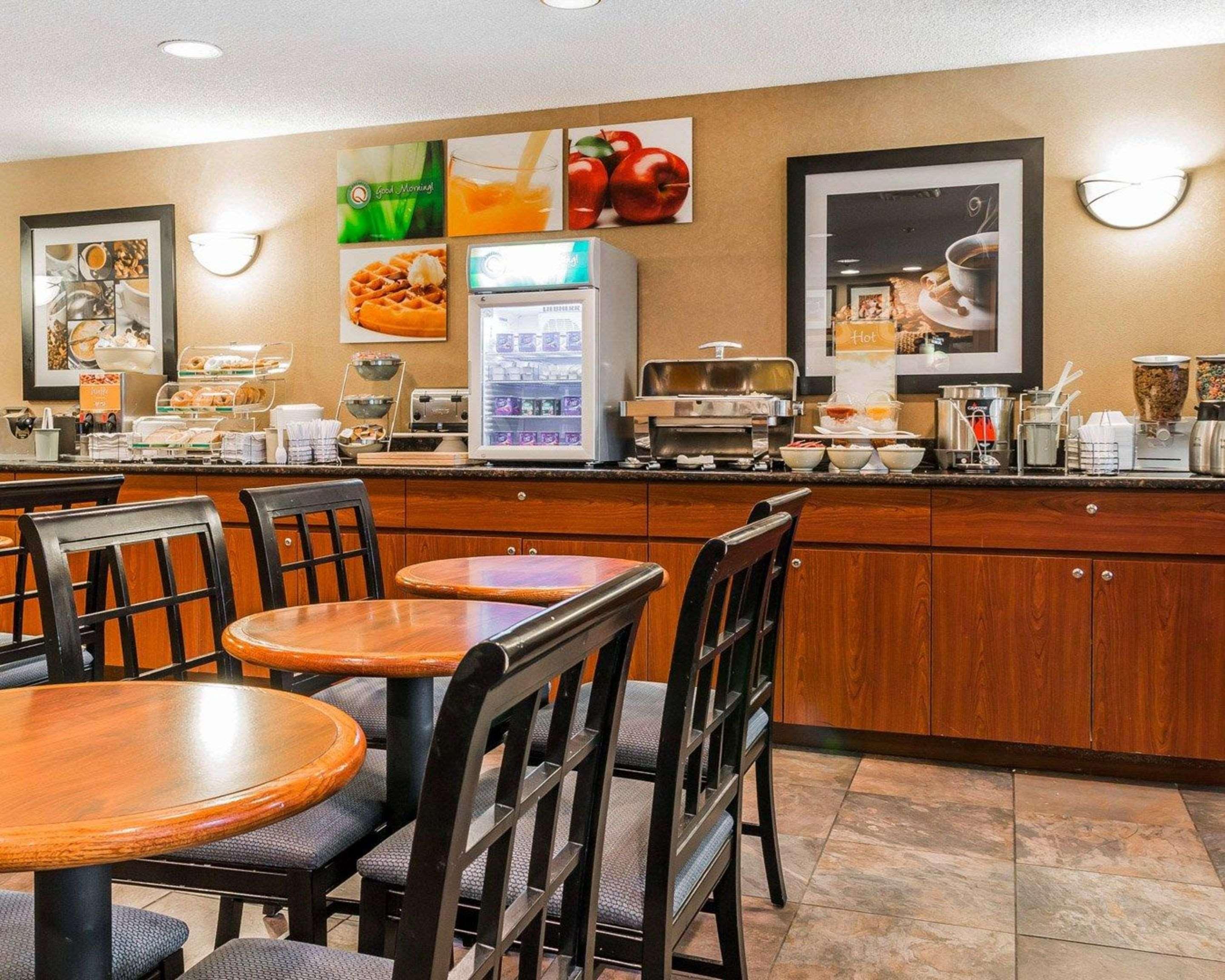 Quality Inn Auburn Hills - Detroit North מראה חיצוני תמונה