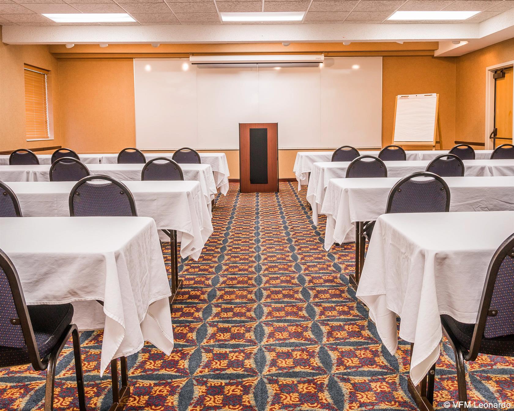 Quality Inn Auburn Hills - Detroit North מראה חיצוני תמונה